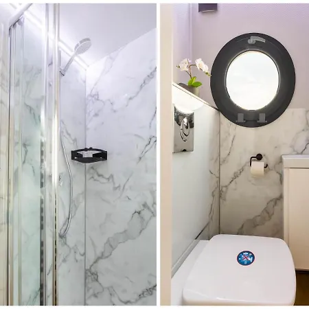 Houseboat In Marina Bådhotel