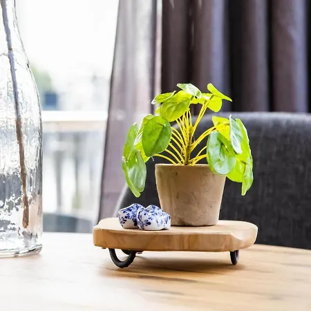 Houseboat In Marina Bådhotel Volendam