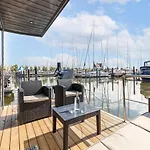 Botel Houseboat In Marina